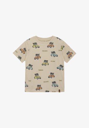 Beige bomulds t-shirt med korte ærmer, prydet med farverige bilillustrationer og tekst, der inkluderer "SURF," "SOMMER," og "FERIE."