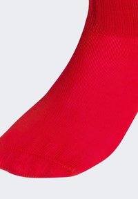 adidas Originals 3 PAIRS - Ponožky - better scarlet   black   white