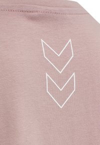 Hummel T-shirt med print - woodrose