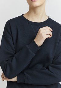 Oxmo OXHOLMA - Sweatshirt - total eclipse