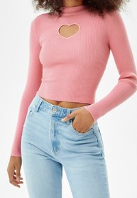 Bershka Strickpullover - pink