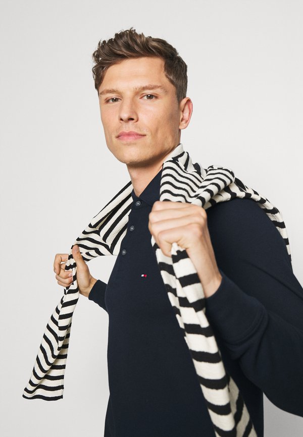 Long sleeved top - desert sky4