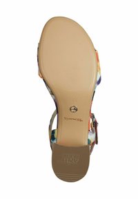 Multikleurige bloemen-sandalen met een beige rubberen zool, voorzien van een verstelbare band en een bedrukte stoffen bovenkant. Gekorrelde onderkant voor grip.