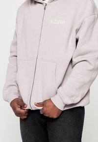 Multiply Apparel Sweat zippé - grey