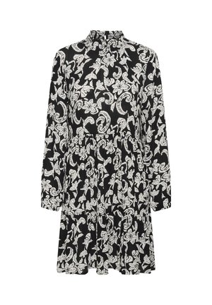 Abito nero con maniche lunghe e collo alto, caratterizzato da un motivo floreale bianco e paisley, gonna plissettata e tessuto strutturato.