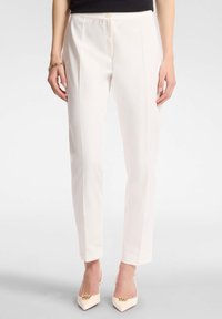 Non selezionato, bianco