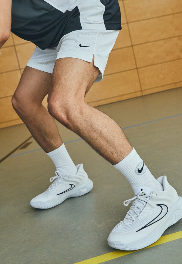 MESH SHORT 5IN - Sports shorts