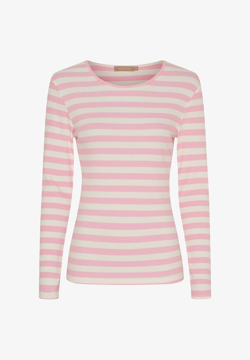 Langærmet, tætsiddende skjorte med lyserøde og hvide vandrette striber og rund halsudskæring.