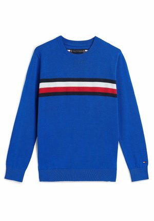 Blå langærmet sweater med vandrette sorte, hvide og røde striber over brystet, ribstrikkede manchetter og rund halsudskæring.