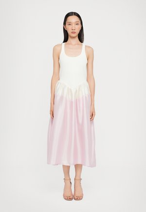 Freizeitkleid - pastel pink