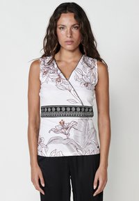 CROSSOVER NECKLINE - Top - crudo off white