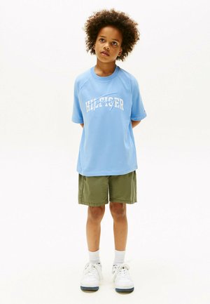 Tommy Hilfiger MIXED LOGO - Camiseta estampada - cloudy blue
