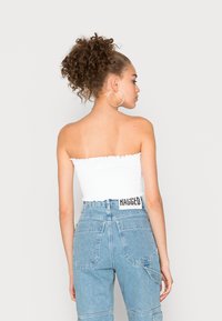 Monki Top - white