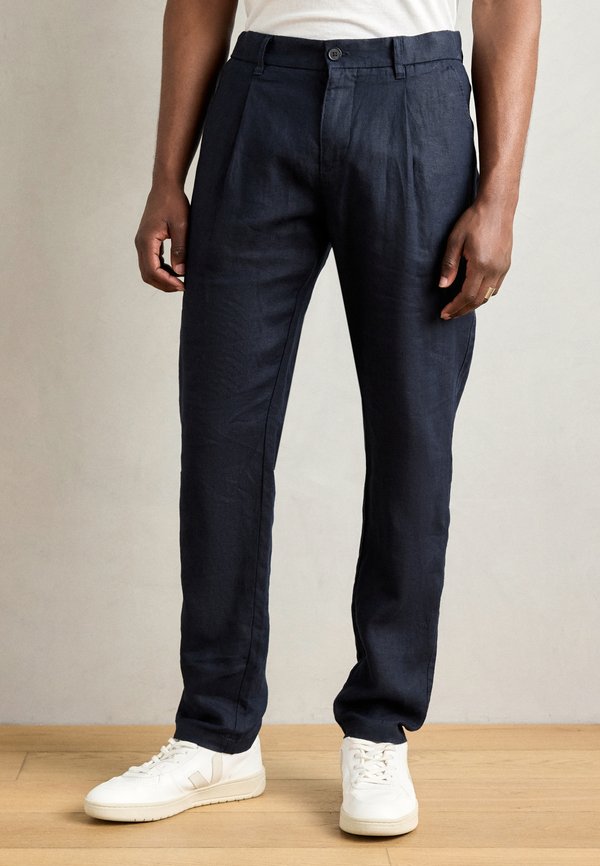 OSBY PLEATS - Trousers