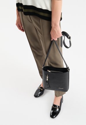 RYŁKO - Półbuty wsuwane