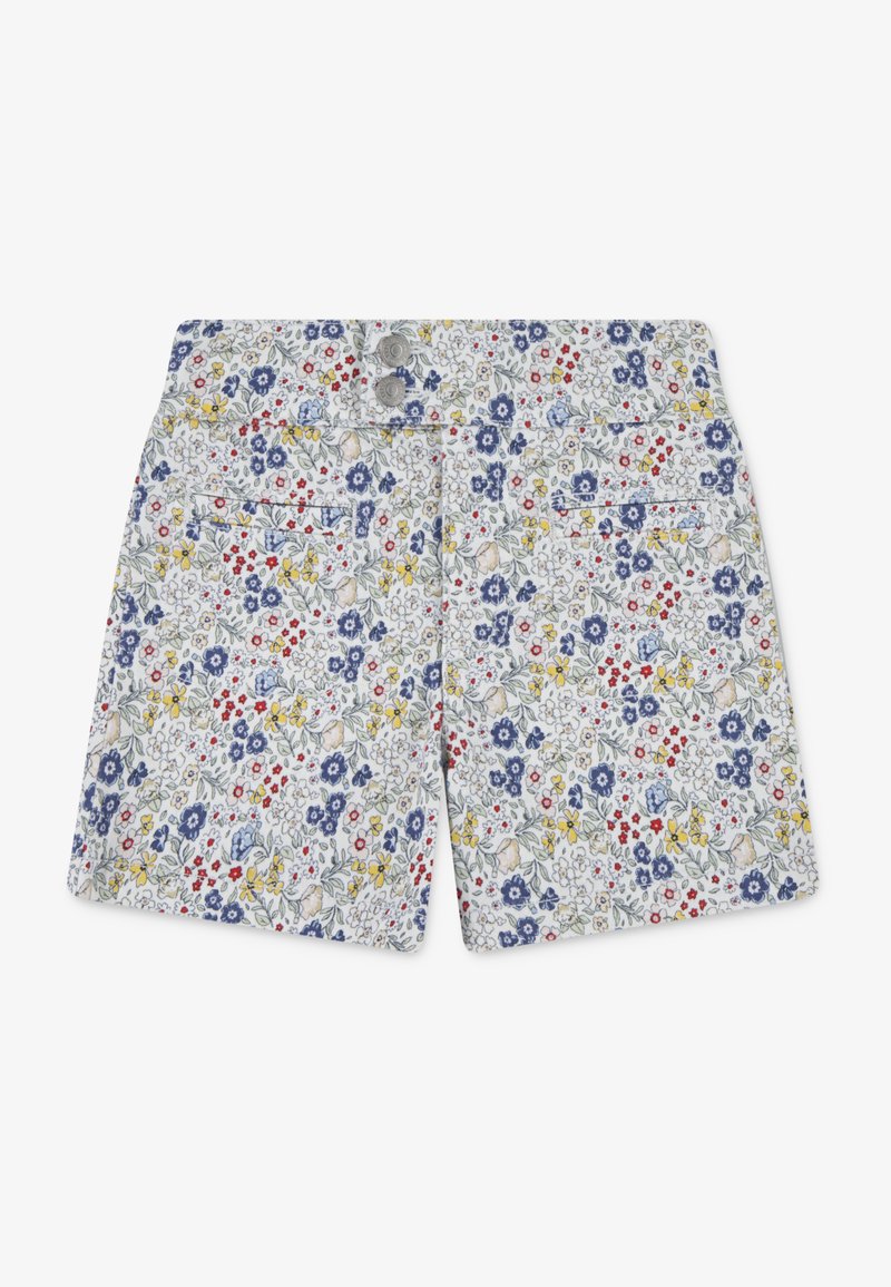 Shorts floraux avec un fond blanc, ornés de fleurs bleues, rouges et jaunes. Fermeture à bouton, poches avant et design ajusté.
