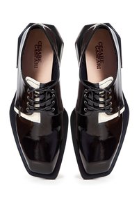 Cesare Gaspari Stringate - black