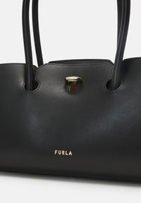 Furla GENESI L TOTE - Handväska - nero
