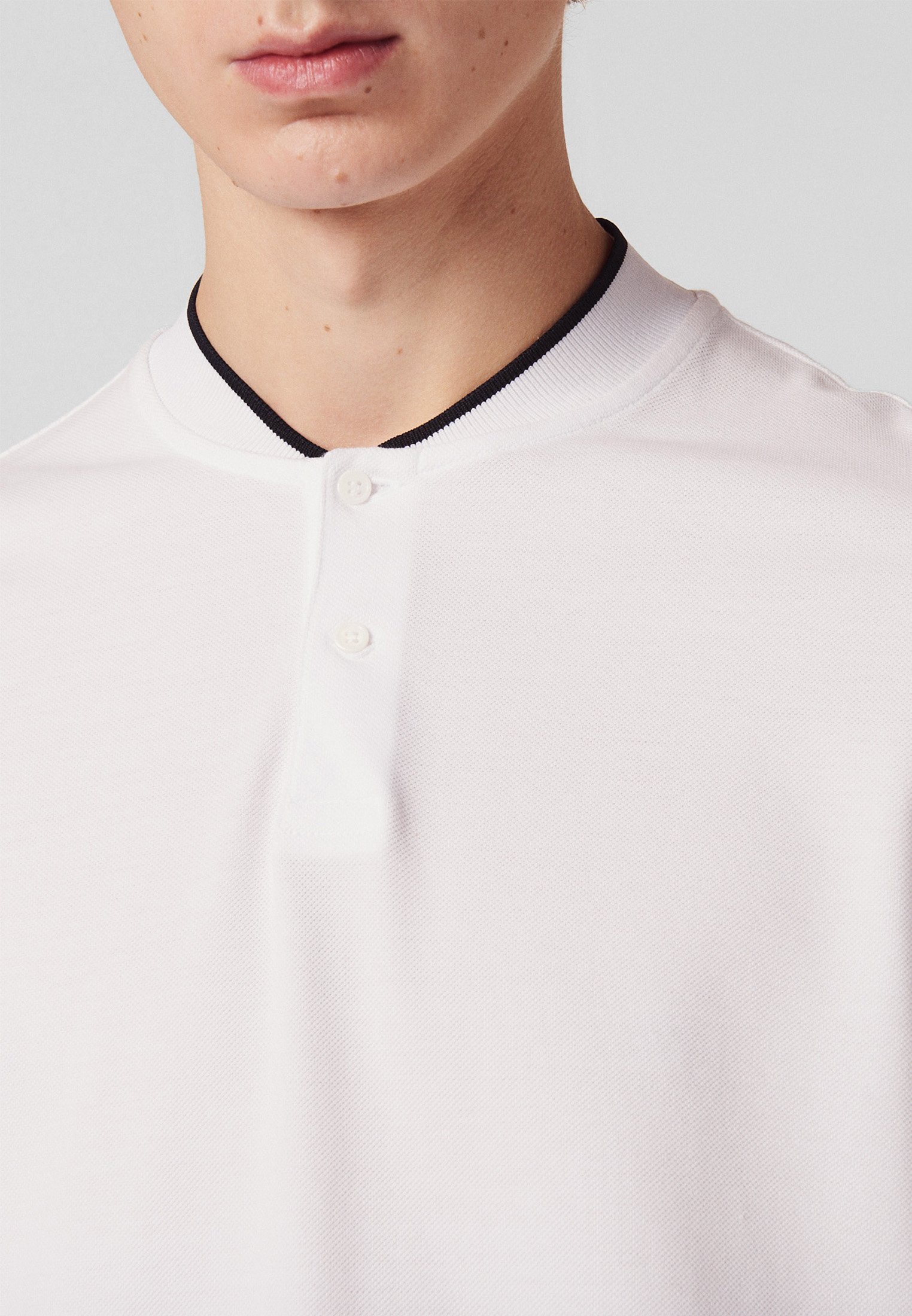 T shirt bas white T shirt bas white