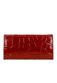Portafoglio in pelle verniciata rossa con texture a coccodrillo, caratterizzato da un design elegante e rettangolare con bordi cuciti.