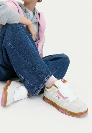 DC Shoes, DC SHOES SNEAKERS WOMEN'S BEIGE 5907964344810 - Sneaker low - beige