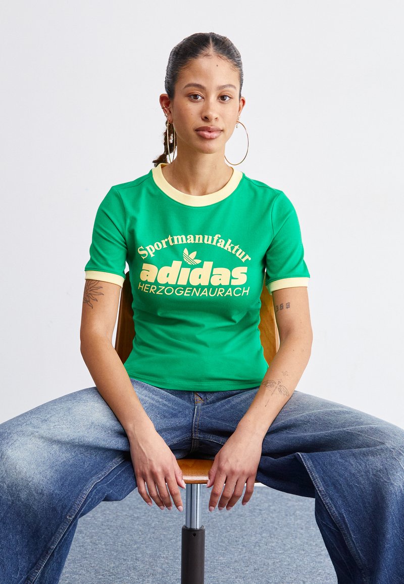 Originals t shirt women's green Clearance