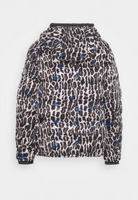 Doudoune à capuche avec motif léopard noir, blanc et bleu, vue de dos sur un fond uni.