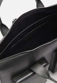Zign LEATHER UNISEX - Computertasker - black