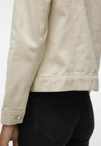 Vero Moda VMZORICA - Chaqueta vaquera - ecru