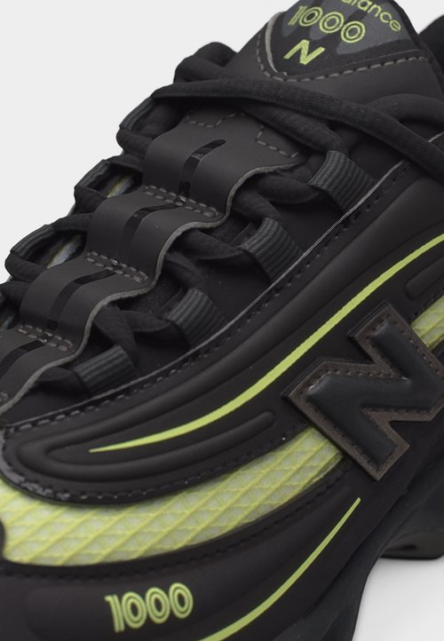 New Balance M1000 UNISEX - Trainers - black metallic/dry lime — photo 7