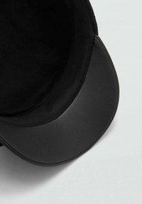 Mango SEPTIEM - Șapcă - black