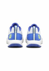 Weiße Sportschuhe mit blauen und limettengrünen Akzenten, mit einem strukturierten Mesh-Obermaterial und einem markanten Logo an der Ferse.