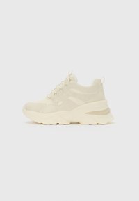 Unselected, white