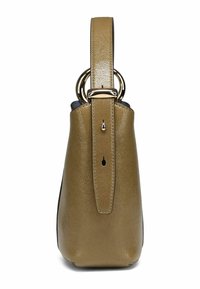 Borsa a tracolla in pelle verde oliva vista laterale con tracolla regolabile e hardware circolare dorato su sfondo bianco.