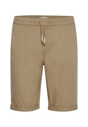 Chaki šortai pagaminti iš lengvos medžiagos, su elastinga juosmeniu ir raišteliu. Yra sukurtos su suktiniais kraštais, kad suteiktų laisvesnį jausmą.