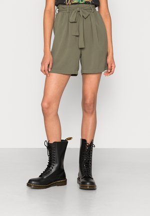 Shorts - khaki