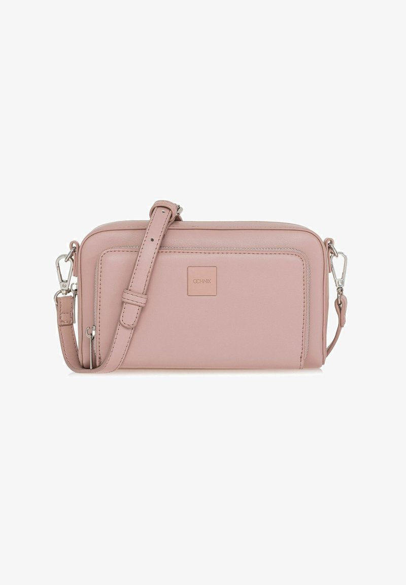 Jasnoróżowa torebka na ramię wykonana z gładkiej skóry, z zamknięciem na zamek błyskawiczny, regulowanym paskiem i srebrnymi akcentami z metalu.