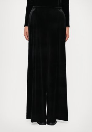 PLEATED PANT - Nadrágok - black