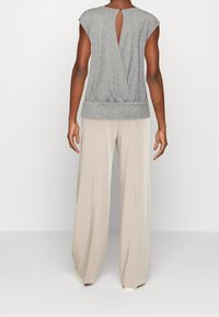 Banana Republic Stickad tröja - grey