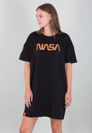 NASA T OS WMN - Svetríkové šaty - black