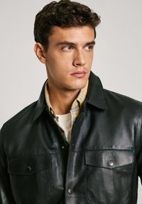 Pepe Jeans Kožnata jakna - black