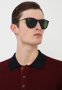 Ray-Ban ERIKA UNISEX - Occhiali da sole - black