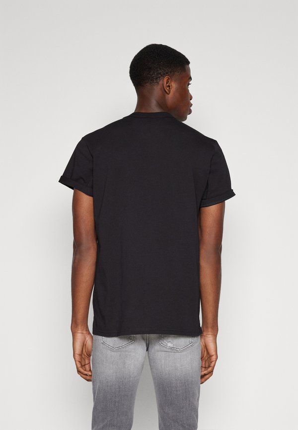 NIFOUS - Basic T-shirt4