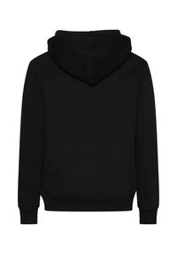 Czarna bluza z kapturem, wykonana z miękkiego materiału, wyposażona w sznurek do regulacji kaptura, ściągacze u rękawów oraz ściągacz w pasie. Gładka tekstura, jednolity kolor bez wzorów.