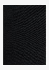 Non sélectionné, black