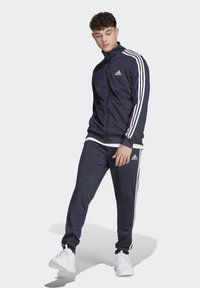 adidas Sportswear - WEAR BASIC SET - Tuta - legend ink/white Immagine in miniatura 1