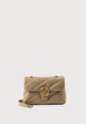 Pinko, LOVE PUFF CLASSIC CL SHEEP NAP - Дамска чанта - grigio talpa-antique gold-coloured