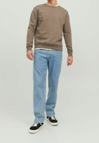 Jack & Jones Sudadera - dark brown