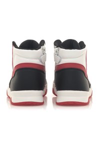 mtng basket plateforme