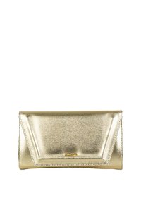 Clutch metallico oro con un design elegante e strutturato, dotato di una patta triangolare, una superficie liscia e un marchio discreto sulla parte anteriore.